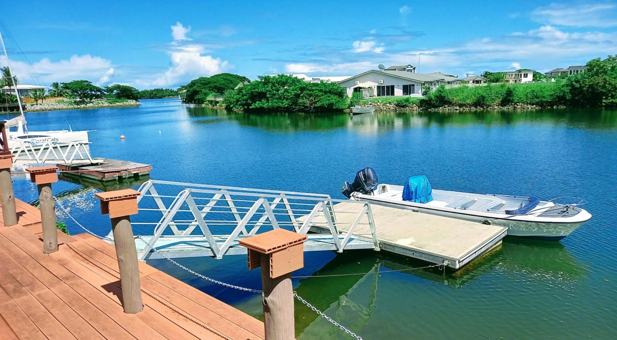 Waterfront Sunset Apartment Nadi Bagian luar foto