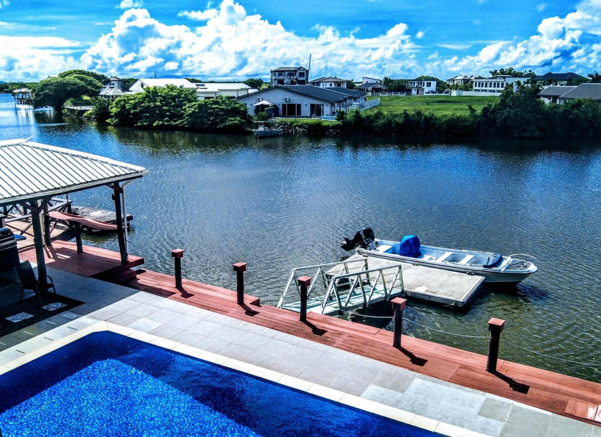 Waterfront Sunset Apartment Nadi Bagian luar foto