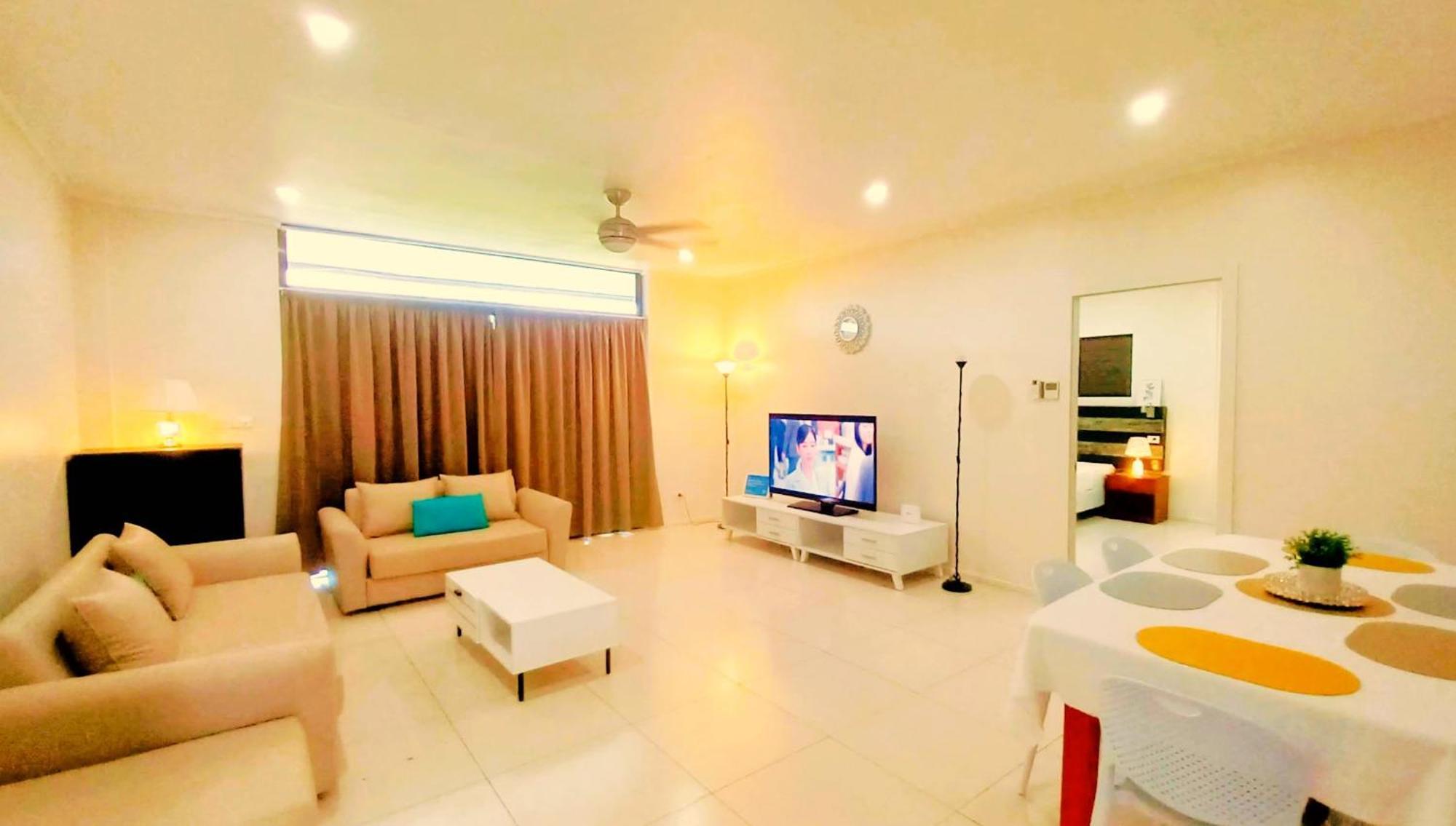Waterfront Sunset Apartment Nadi Ruang foto